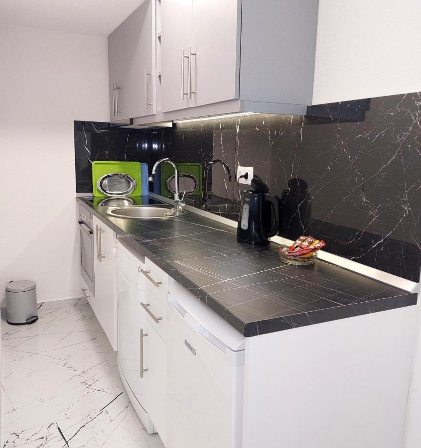 Big Delux Apartment Mostar Exterior foto
